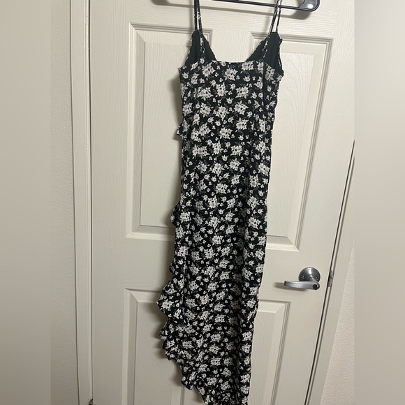 Black Floral Asymmetrical Midi Dress - Picture 5 of 9